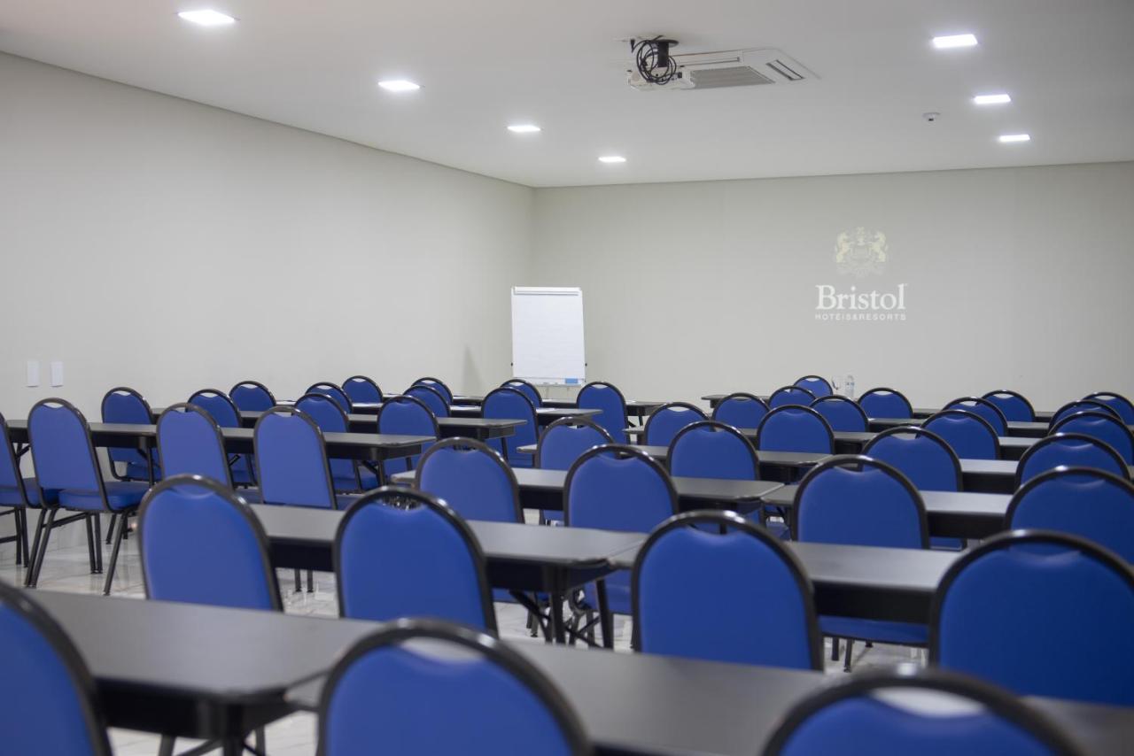 Bristol Infinity Rio Claro 호텔 외부 사진